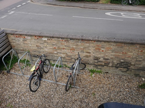 Habitación Individual con baño compartido (sin comidas)