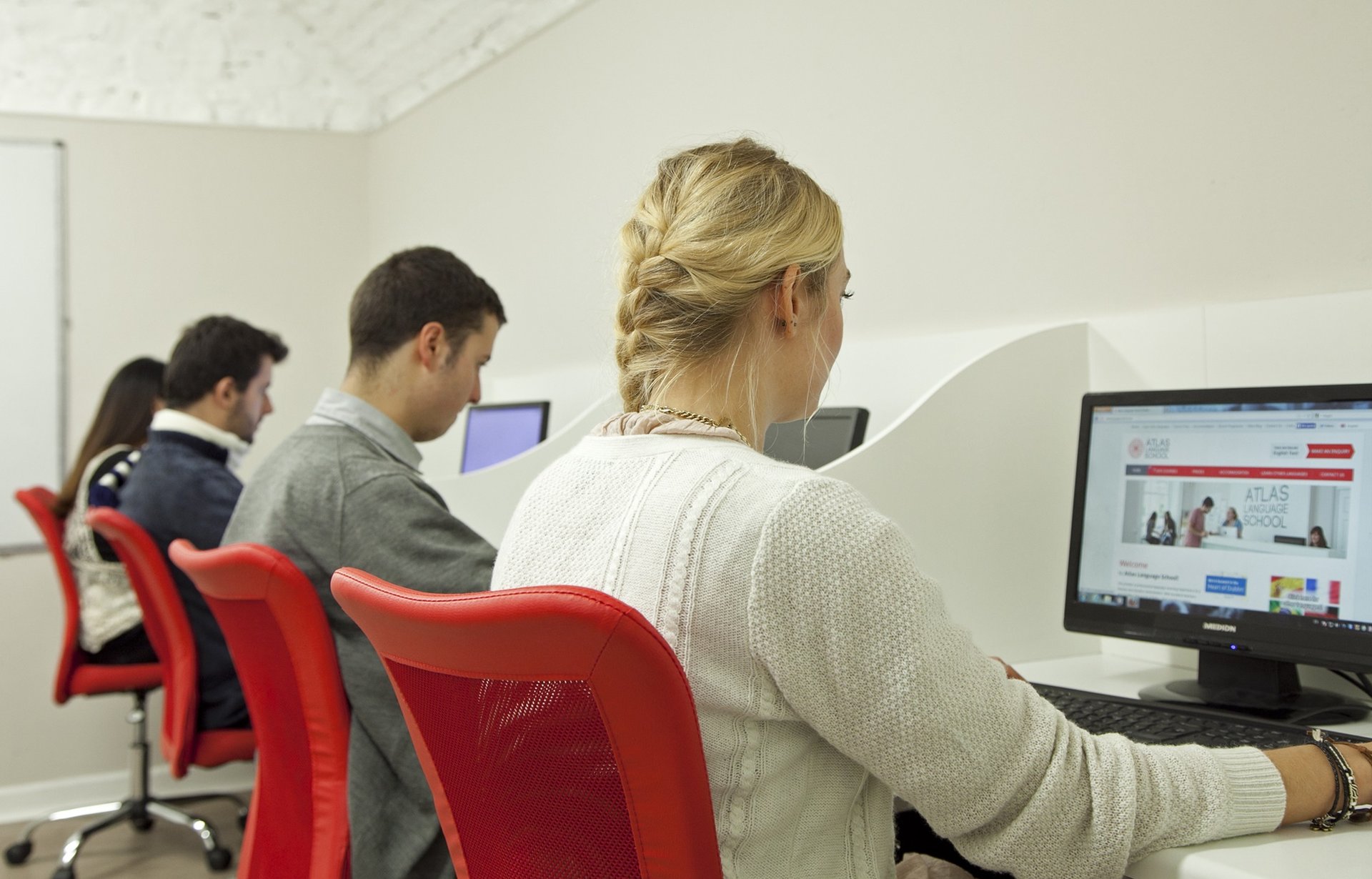 Altas Language School