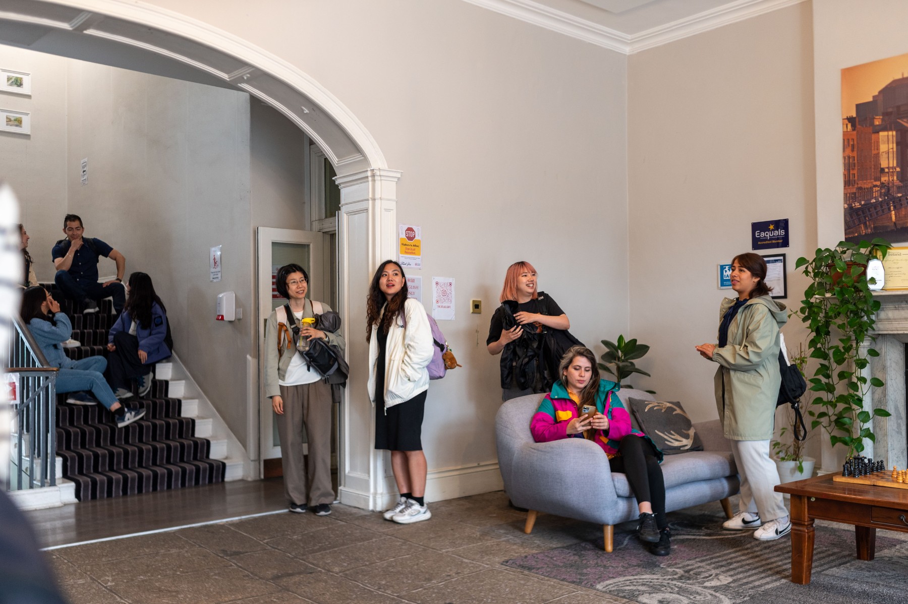 Altas Language School