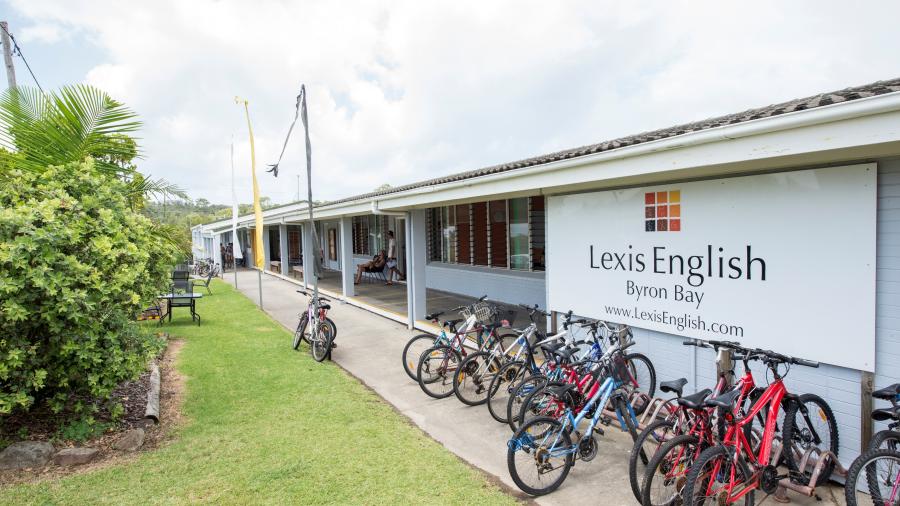 Lexis English Byron Bay